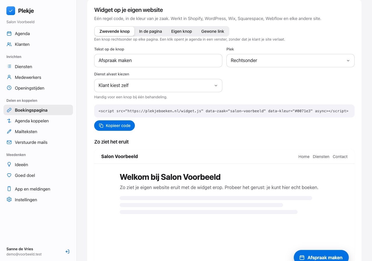De widget in het beheer: kies de tekst en plek van de knop, kopieer de code en zie direct hoe de knop op je site staat.